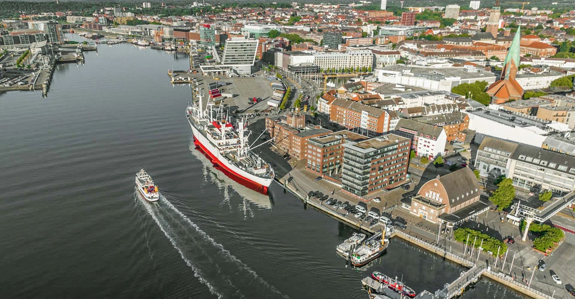 Luftaufnahme von der Kieler Förde